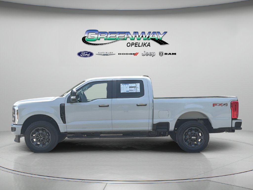 New 2026 Gray Ford XL image 6