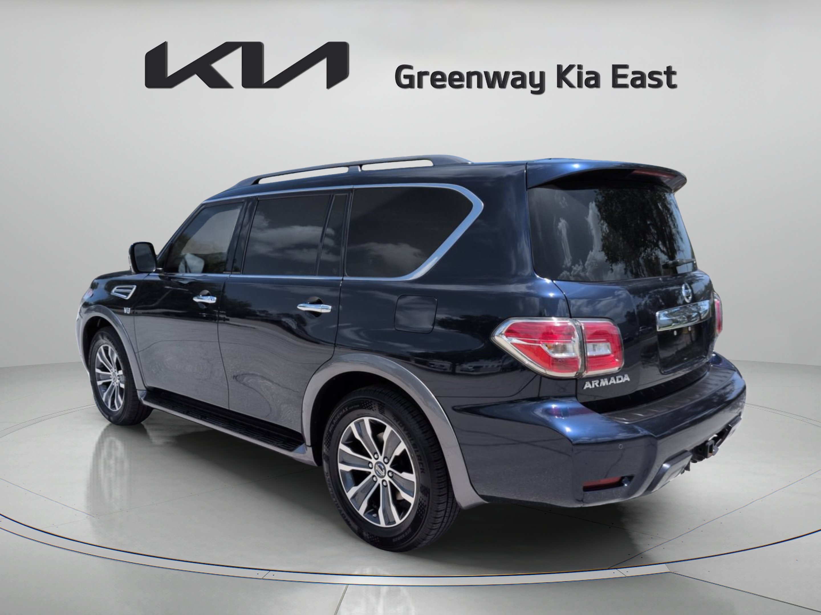 Used 2019 Hermosa Blue Pearl Nissan SL image 8