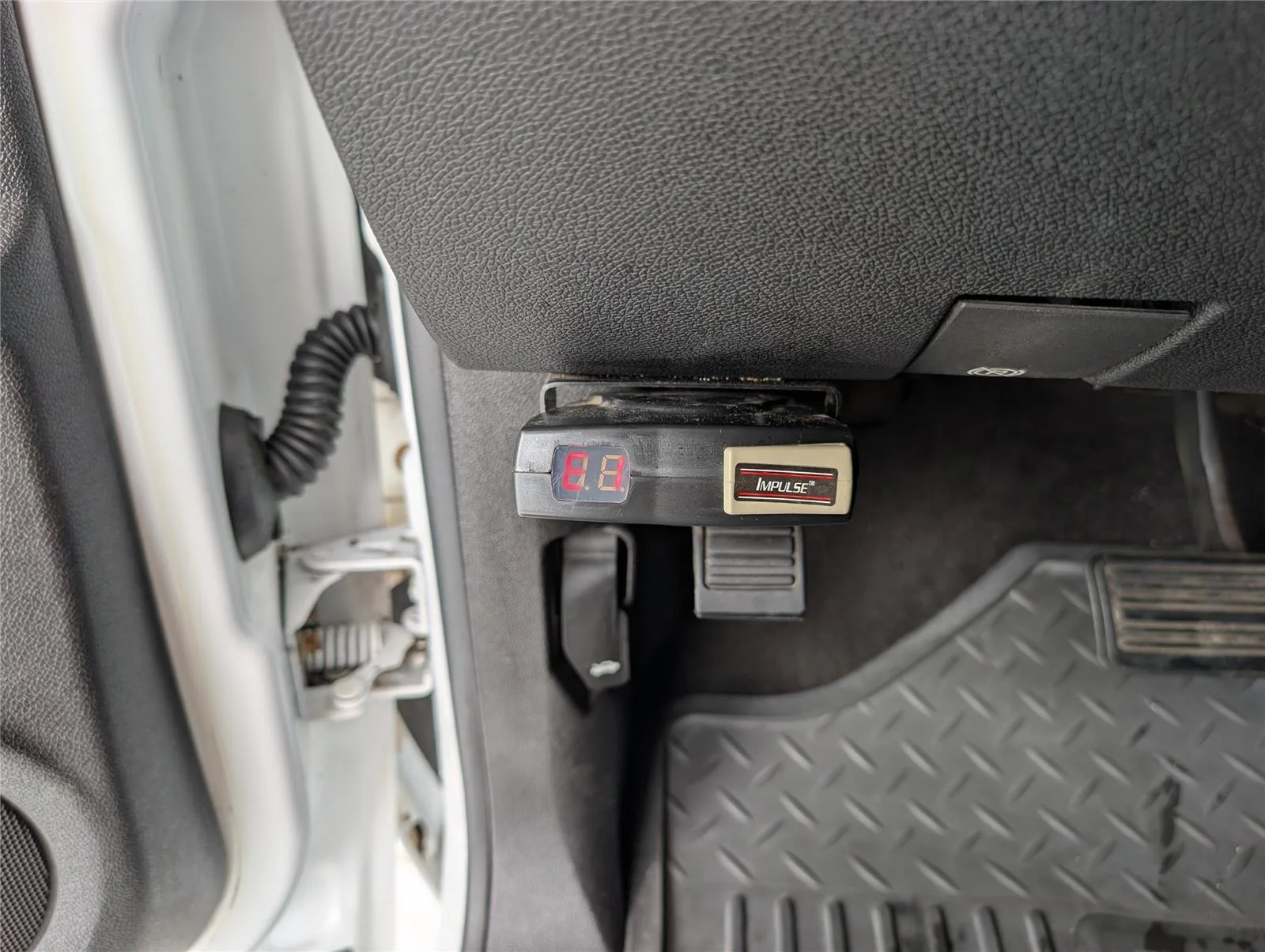 Used 2007 Summit White GMC SLE2 image 25