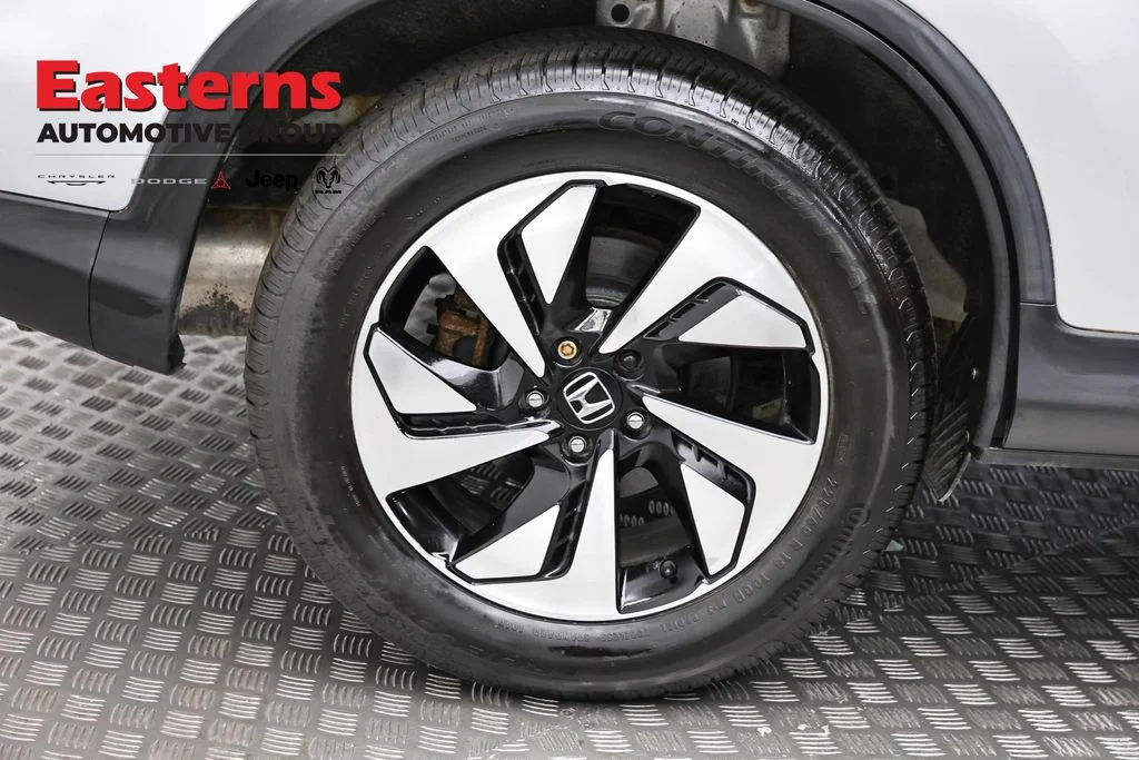 Used 2015 Gray Honda Touring image 31