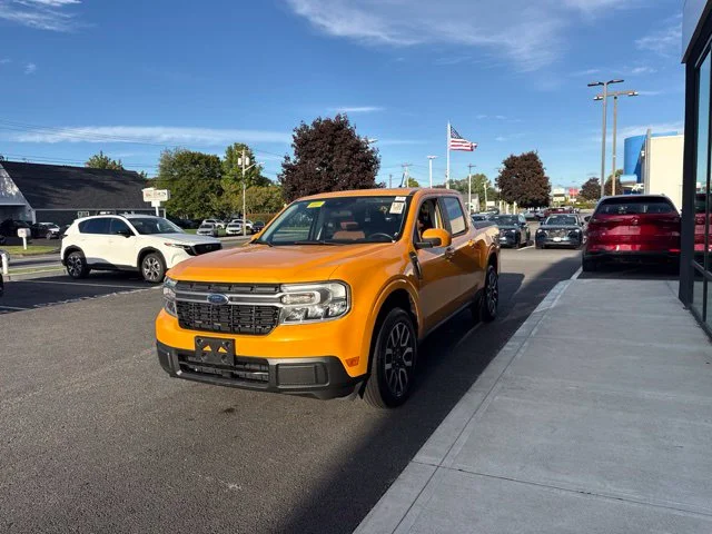 Used 2022 Orange Ford Lariat image 6