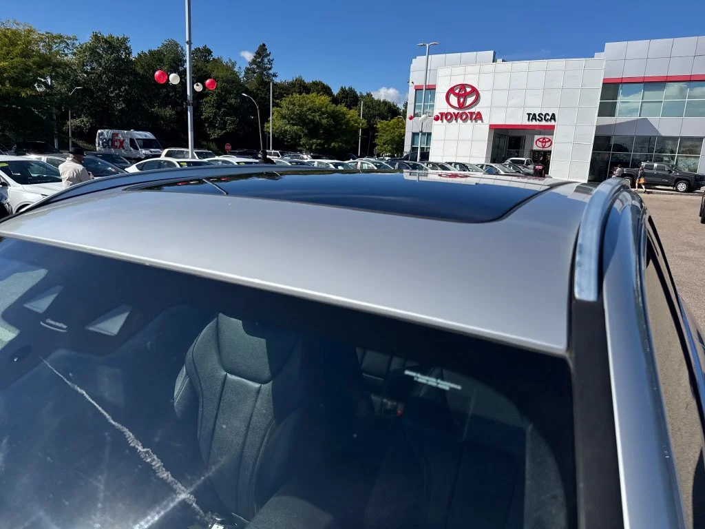 Used 2019 Silver BMW xDrive30i image 45