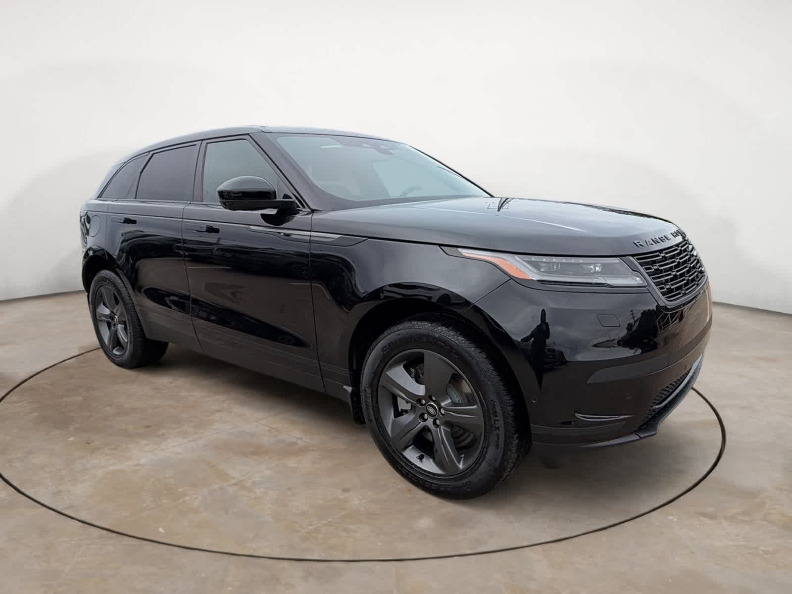 New 2026 Santorini Black LAND ROVER S image 7