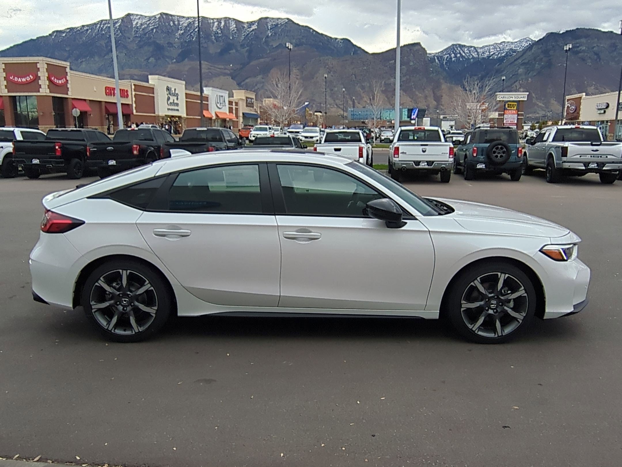 New 2026 Platinum White Pearl Honda Sport Touring image 2