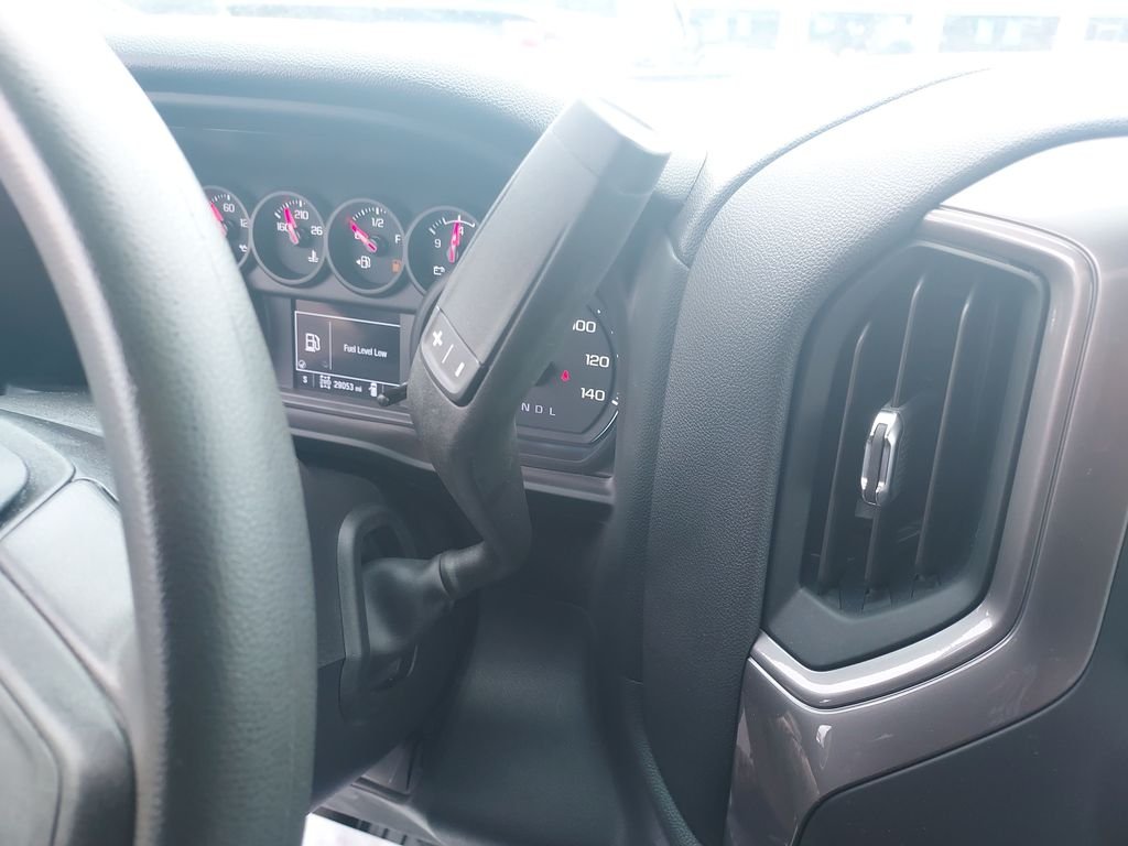 Used 2023 White Chevrolet Custom image 24