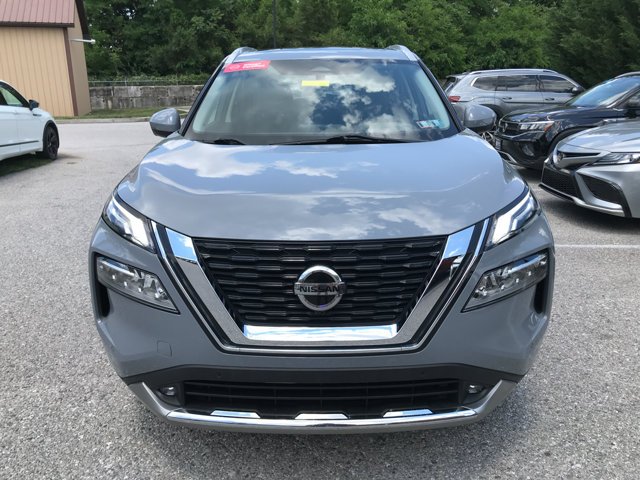 Certified Used 2021 Boulder Gray Pearl Nissan Platinum image 2