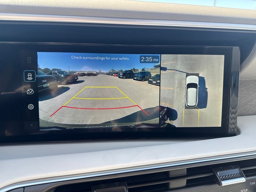 New 2026 Silver Hyundai SEL Premium image 19