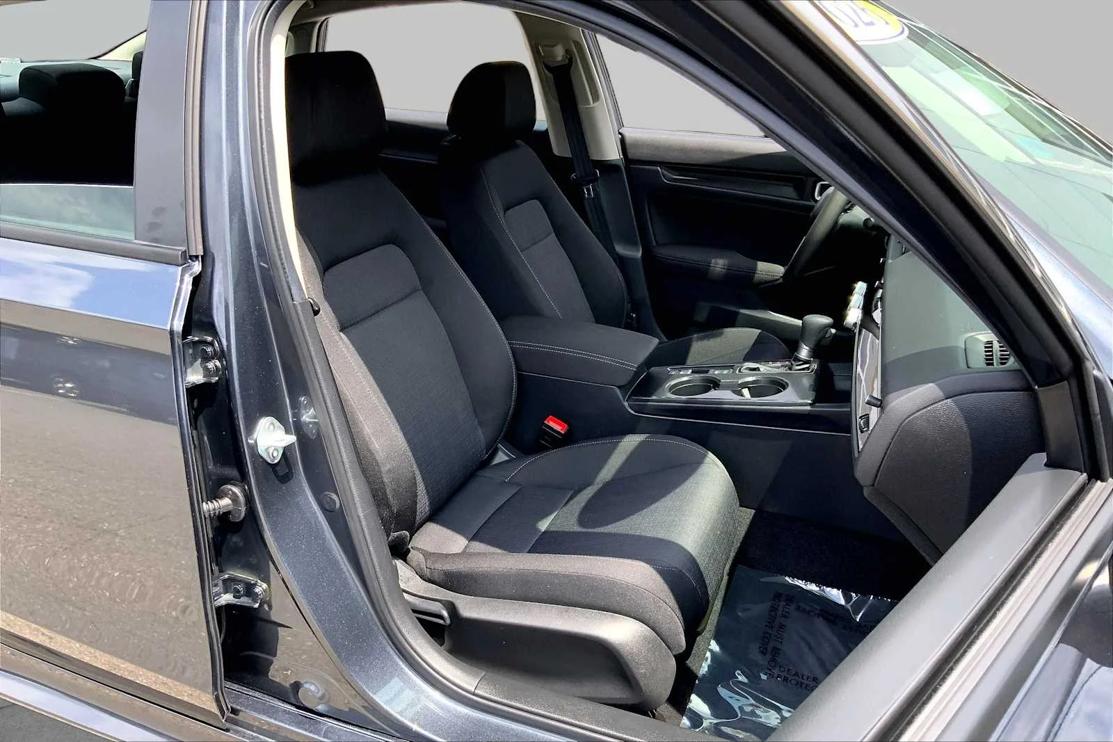 Used 2026 Meteorite Gray Metallic Honda LX image 8