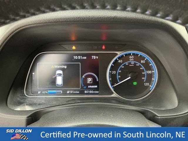 Used 2018 Scarlet Ember Nissan SV image 11
