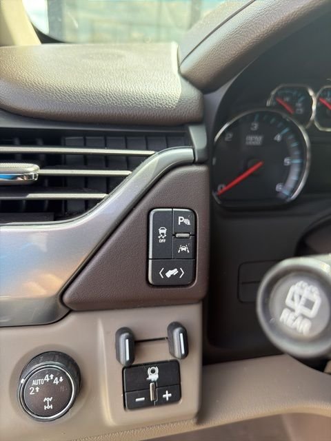 Used 2019 Gray Chevrolet LT image 15