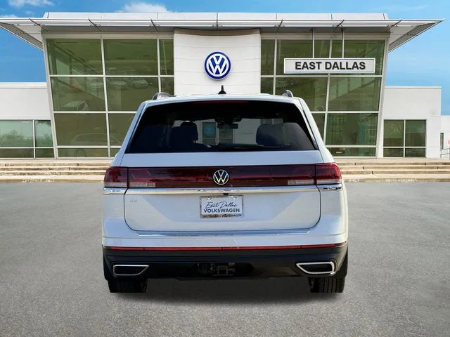New 2026 White Volkswagen 2.0T SE w/Technology image 4