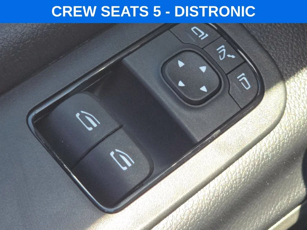New 2026 Arctic White Mercedes-Benz Crew 144 WB image 20