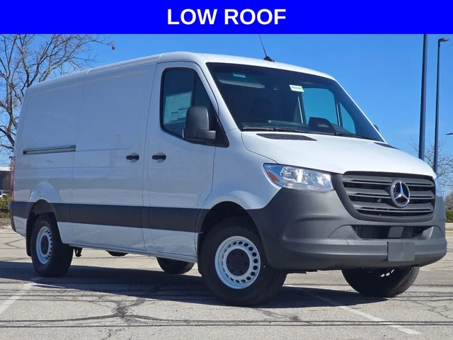 2026 Mercedes-Benz Sprinter 2500 Cargo 144 WB