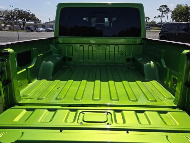 New 2026 Mojito Exterior Paint Jeep Sahara image 7