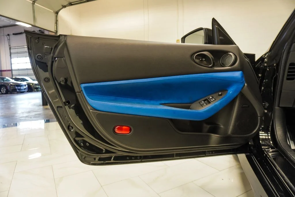 Used 2024 Black Nissan Performance image 14