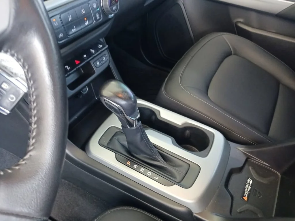 Used 2022 SUMMIT WHITE Chevrolet 4WD ZR2 image 30