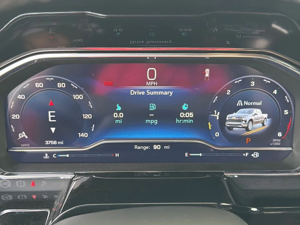 Used 2025 Red Chevrolet RST image 26