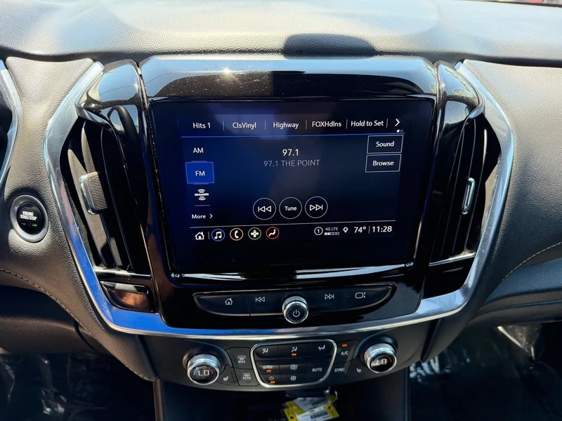 Used 2023 Northsky Blue Metallic Chevrolet LT Leather image 10