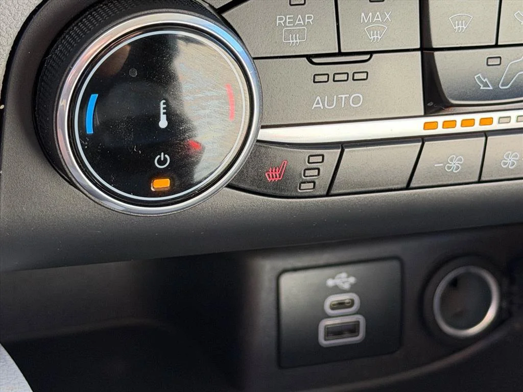 Used 2025 Blue Ford Active image 24