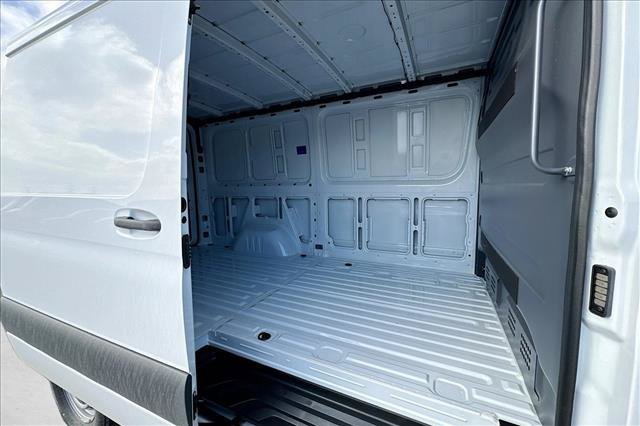 New 2026 Arctic White Mercedes-Benz  image 49
