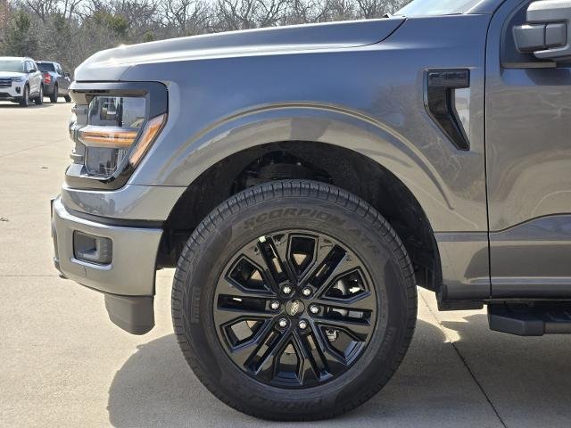 New 2026 Carbonized Gray Metallic Ford XLT image 26