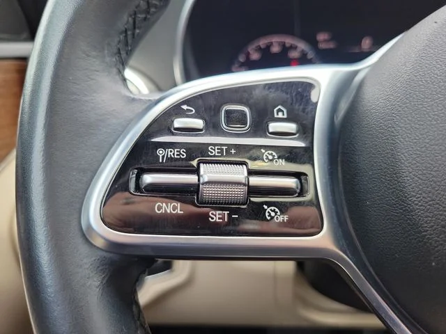 Used 2021 White Mercedes-Benz C 300 image 20