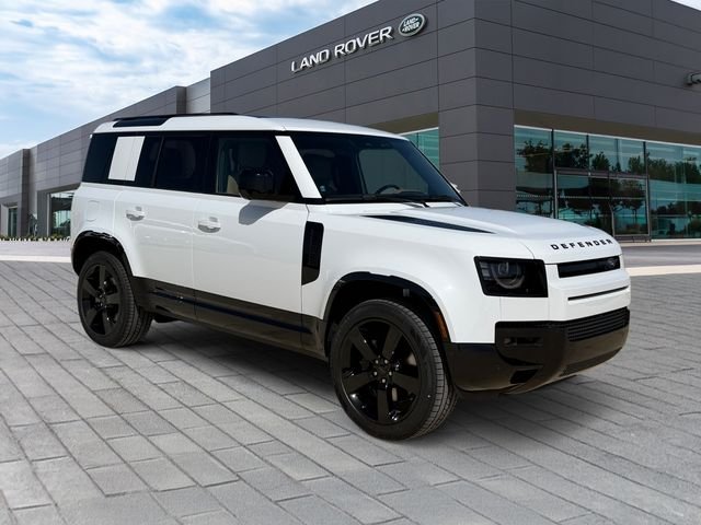 New 2026 Fuji White Land Rover X-Dynamic SE image 7