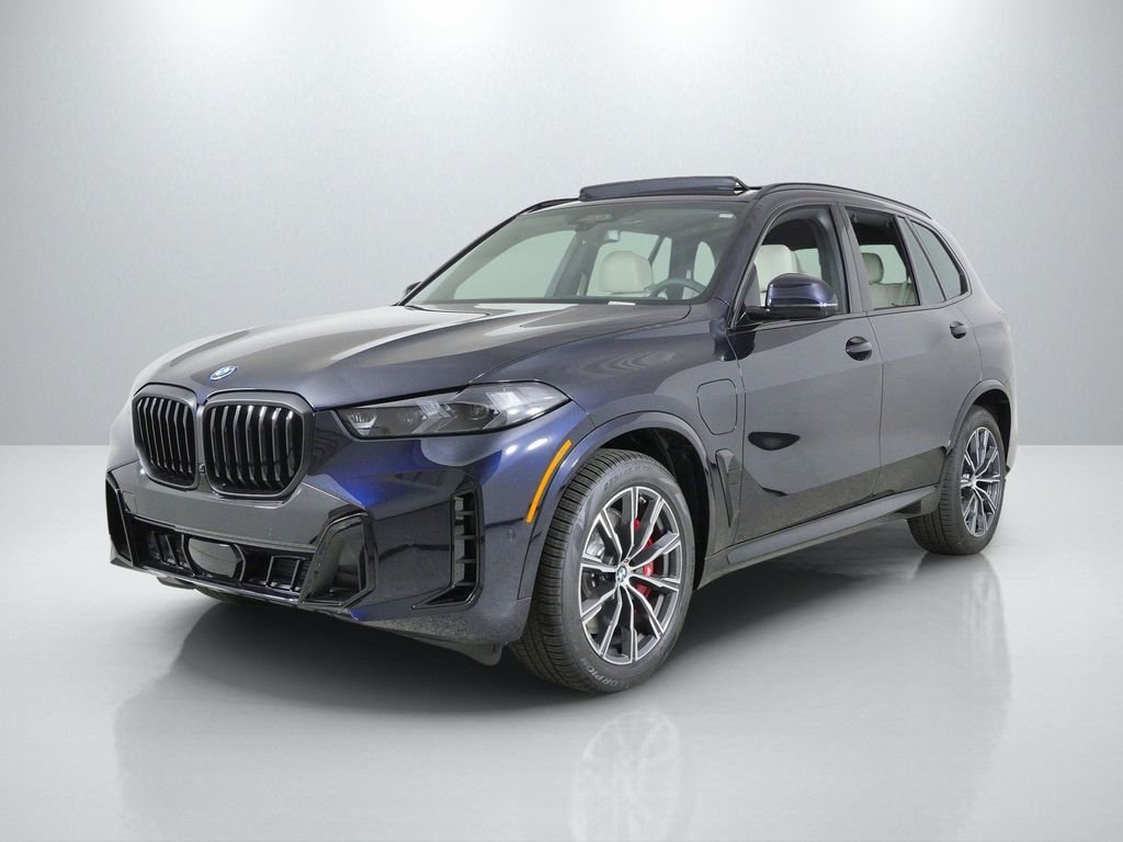2026 BMW X5 xDrive50e's photo