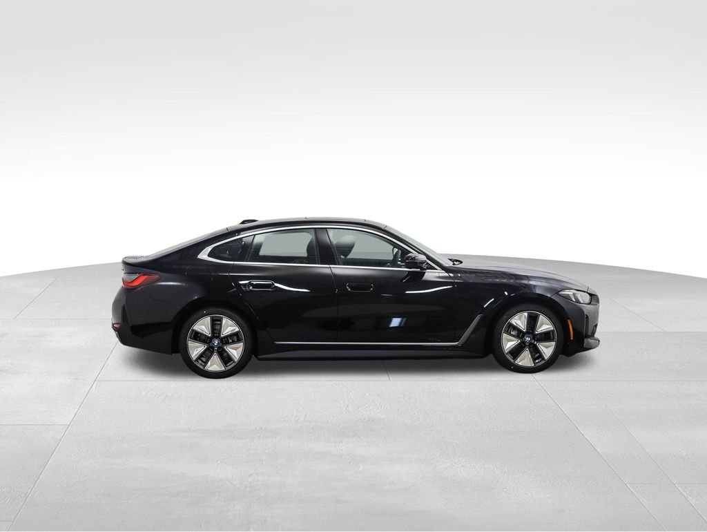 2025 BMW i4 40 - Photo 6