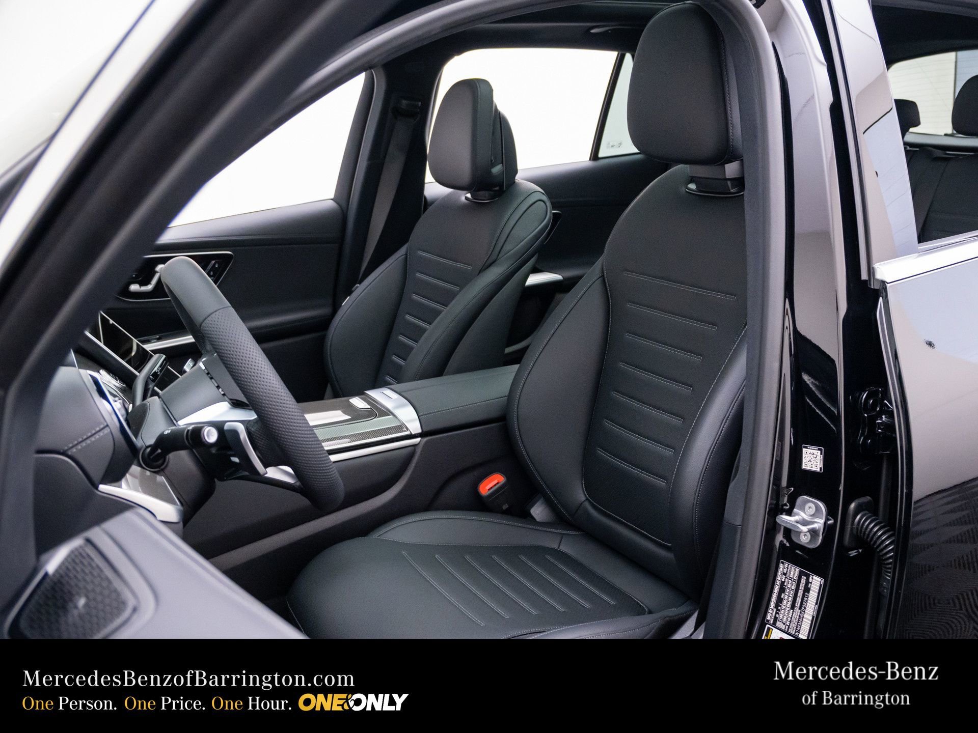 New 2026 Black Mercedes-Benz GLC 300 image 57