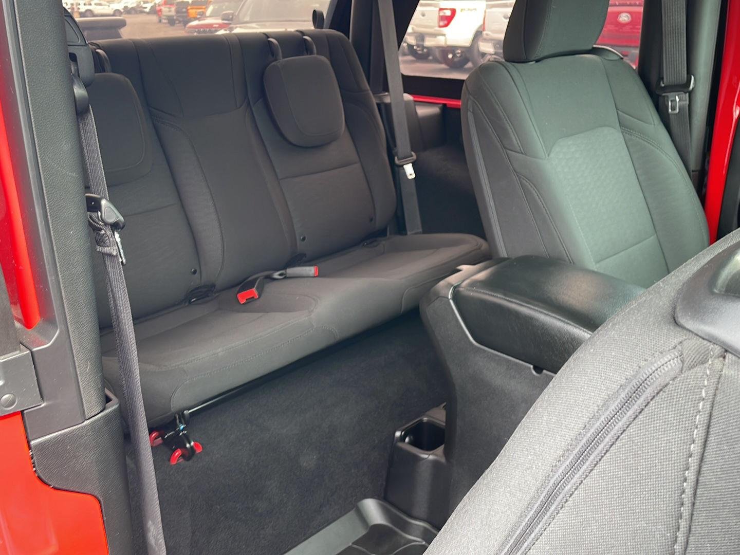 Used 2019 Firecracker Red Clearcoat Jeep Sport S image 27