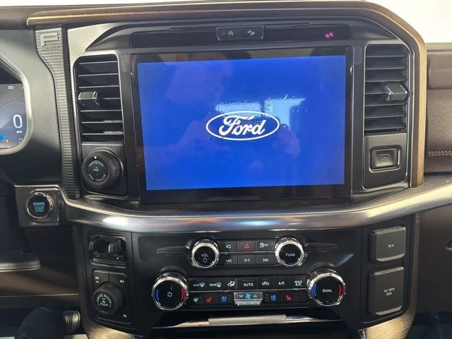 New 2026 Agate Black Metallic Ford King Ranch image 15