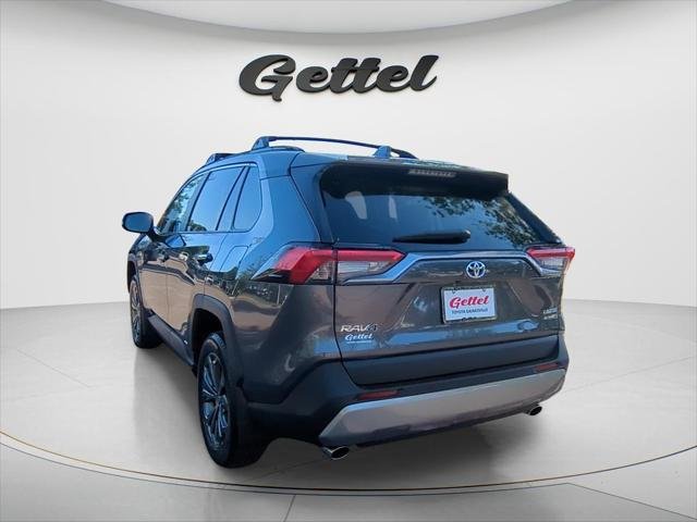 Certified Used 2024 MAGNETIC GRAY MET. Toyota  image 7