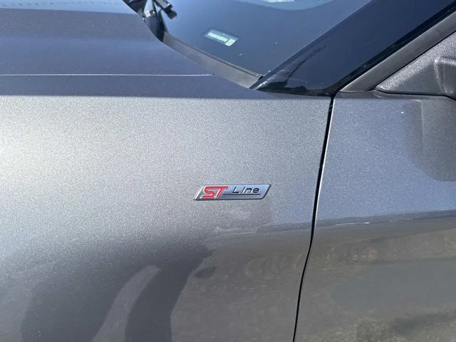 Used 2025 Gray Ford ST-Line image 16