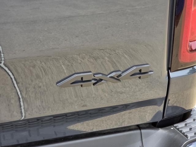 New 2026 Forged Blue Metallic Exterior Paint RAM Big Horn/Lone Star image 5