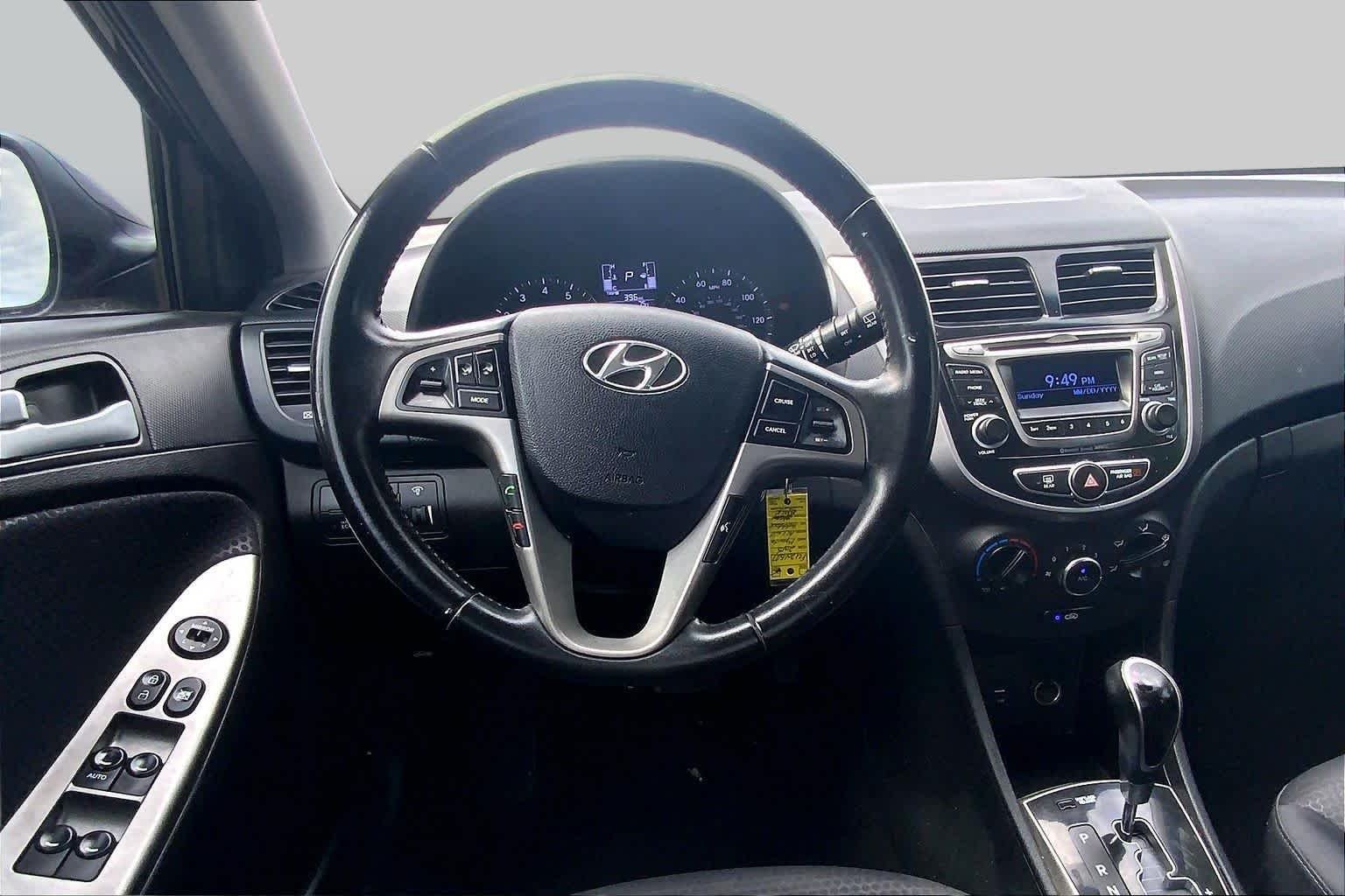 Used 2015 Ultra Black Pearl Hyundai Sport image 6