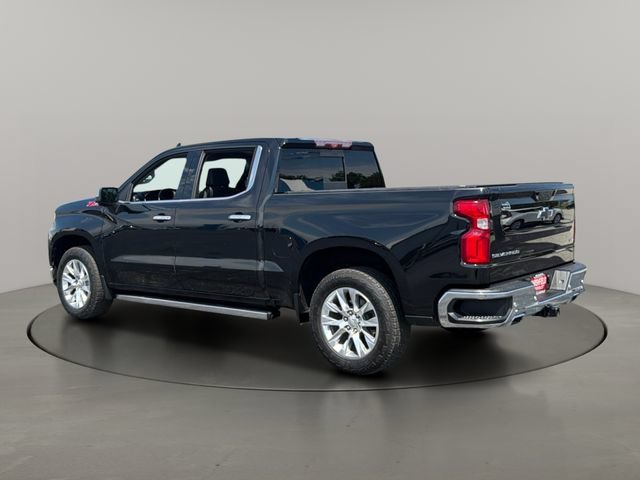 Used 2021 BLACK Chevrolet LTZ image 6