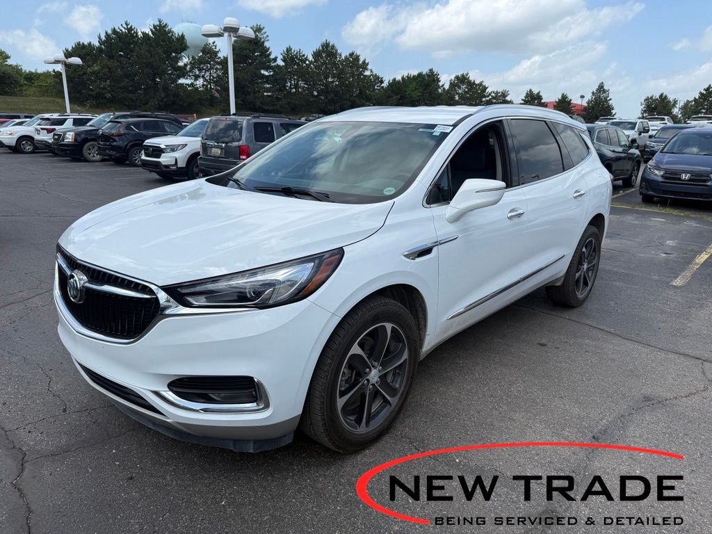 2021 Buick Enclave Essence AWD's photo