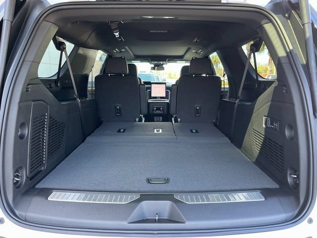 2026 GMC Yukon XL Denali - Photo 18