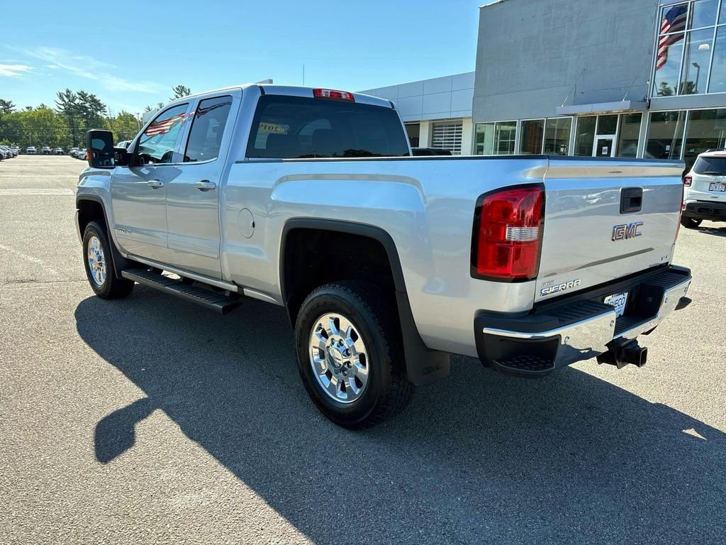 Used 2019 Silver GMC SLE image 6