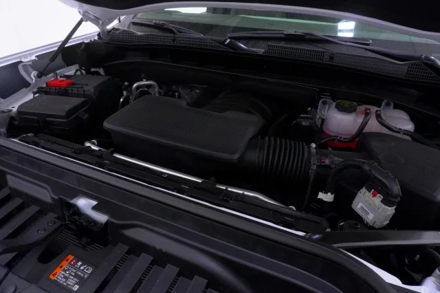 New 2026 Summit White GMC SLT image 40