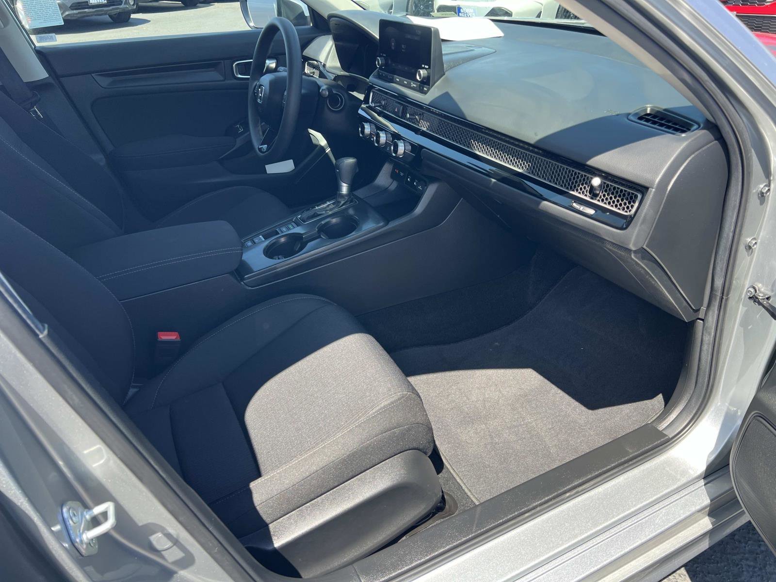 2026 Honda Civic LX - Photo 26