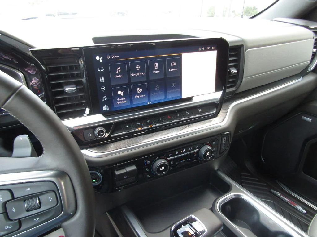 Used 2024 White Chevrolet LTZ image 33