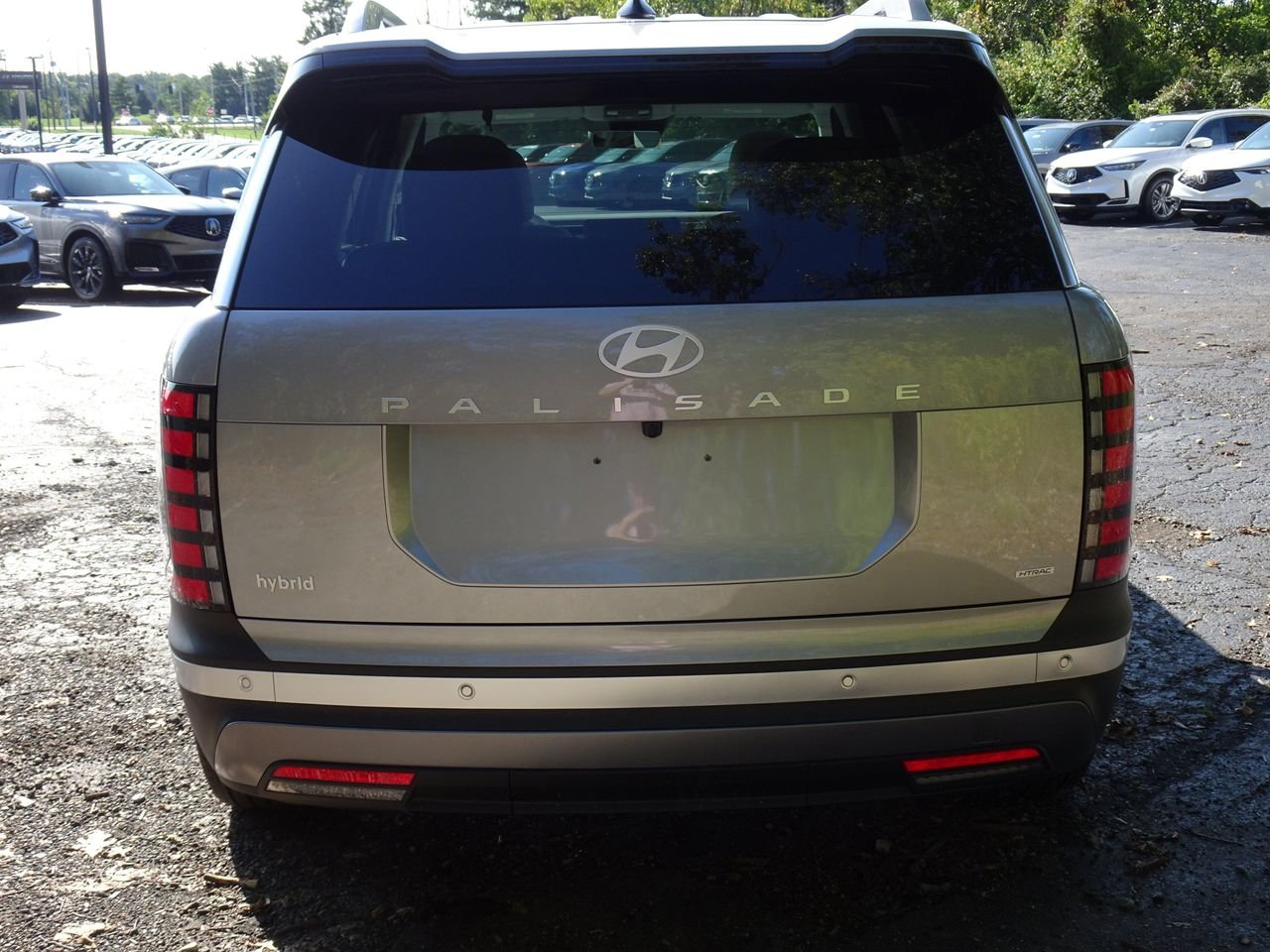 New 2027 Silver Hyundai SEL 7P image 4