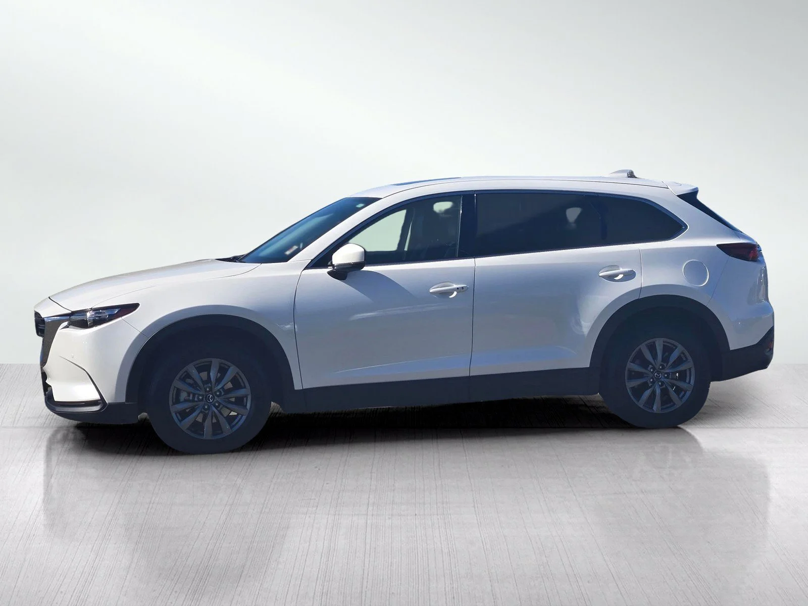 Used 2020 Snowflake White Pearl Mica Mazda Touring image 8