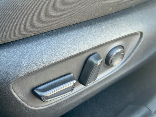 Used 2023 Silver Toyota XLE image 14
