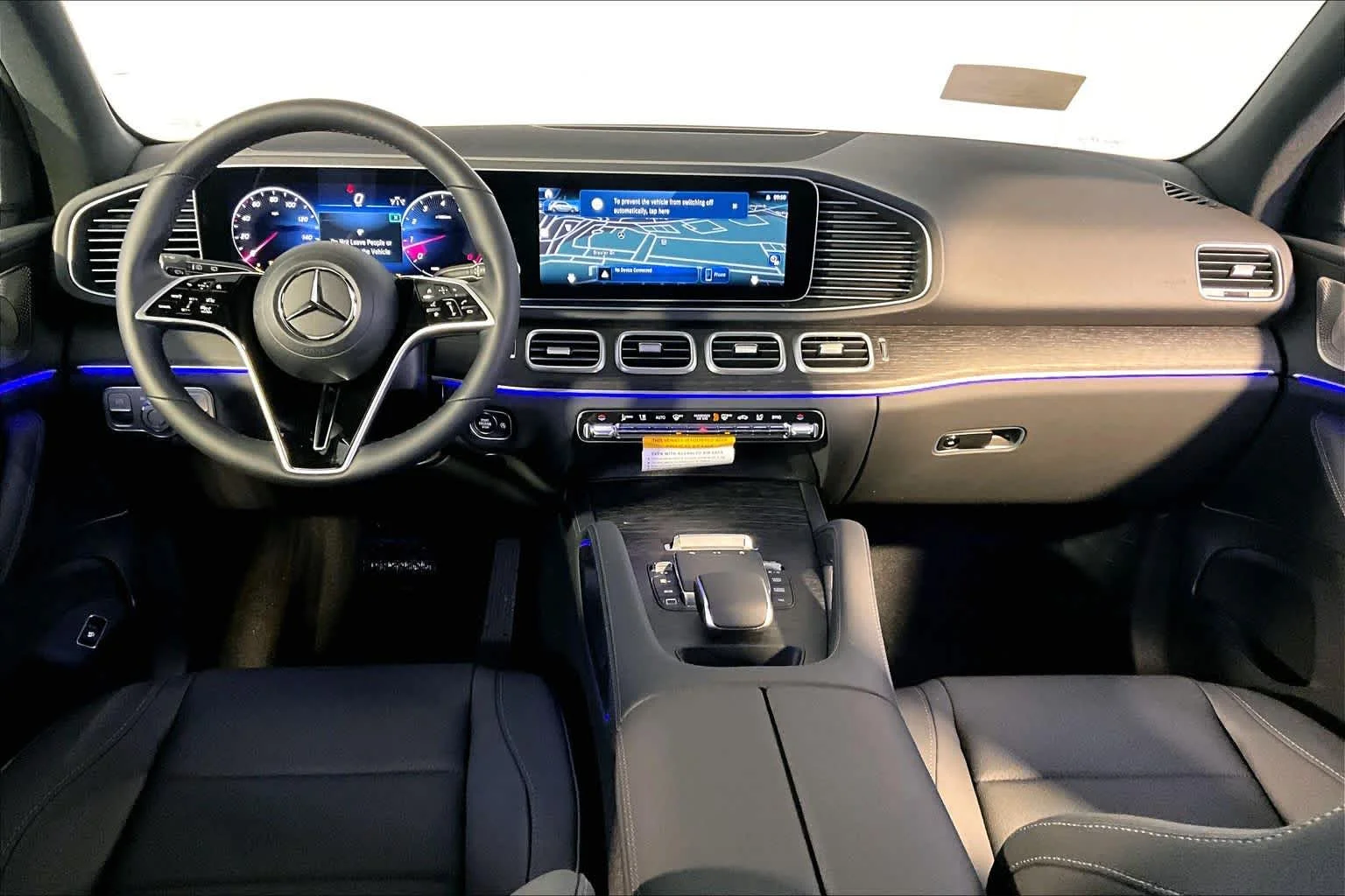 New 2026 MANUFAKTUR Moonlight White Magno Mercedes-Benz GLE 350 image 7