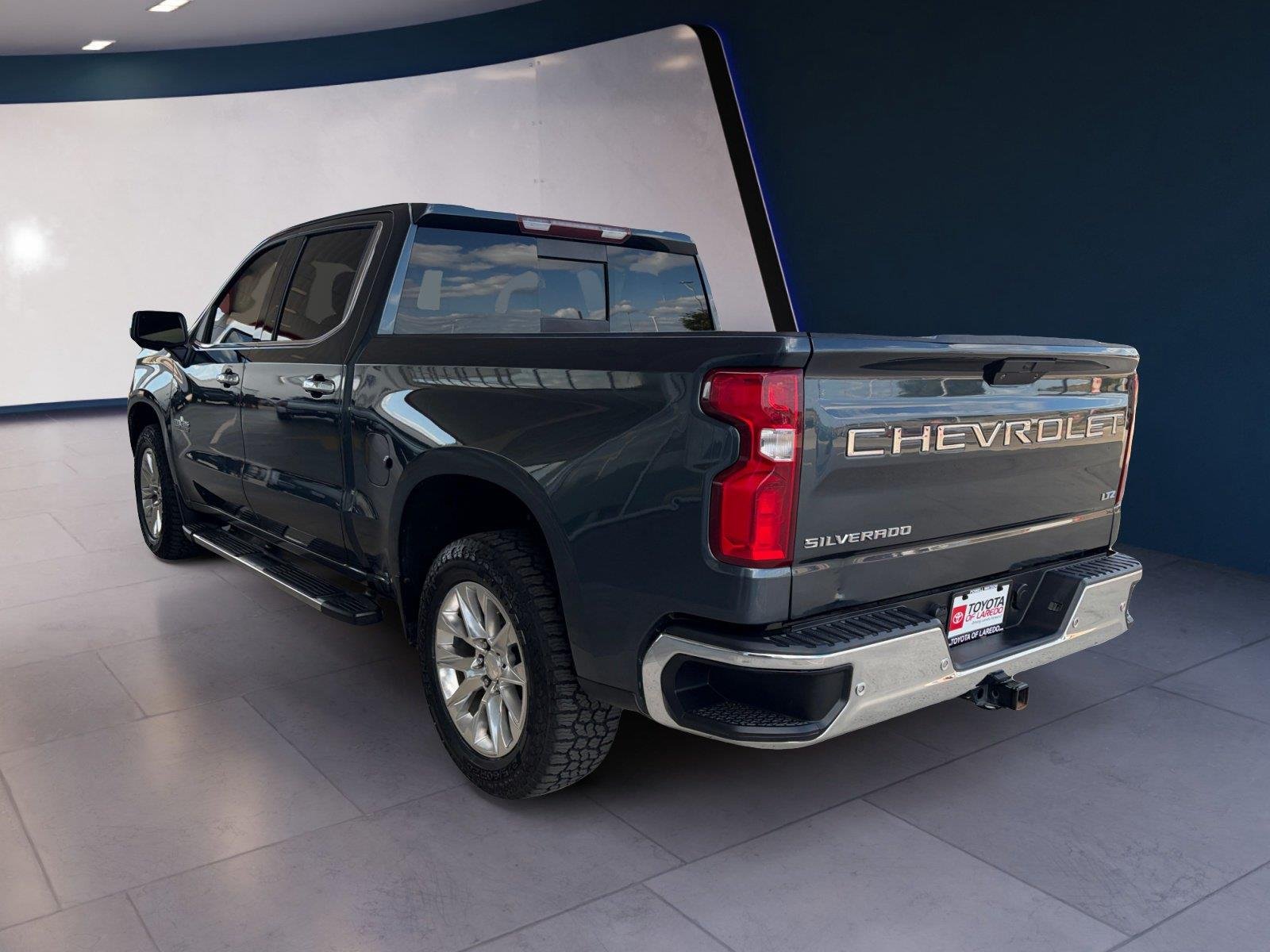 Used 2020 Shadow Gray Metallic Chevrolet LTZ image 3