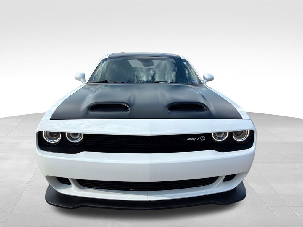 Used 2022 White Dodge SRT Hellcat image 9