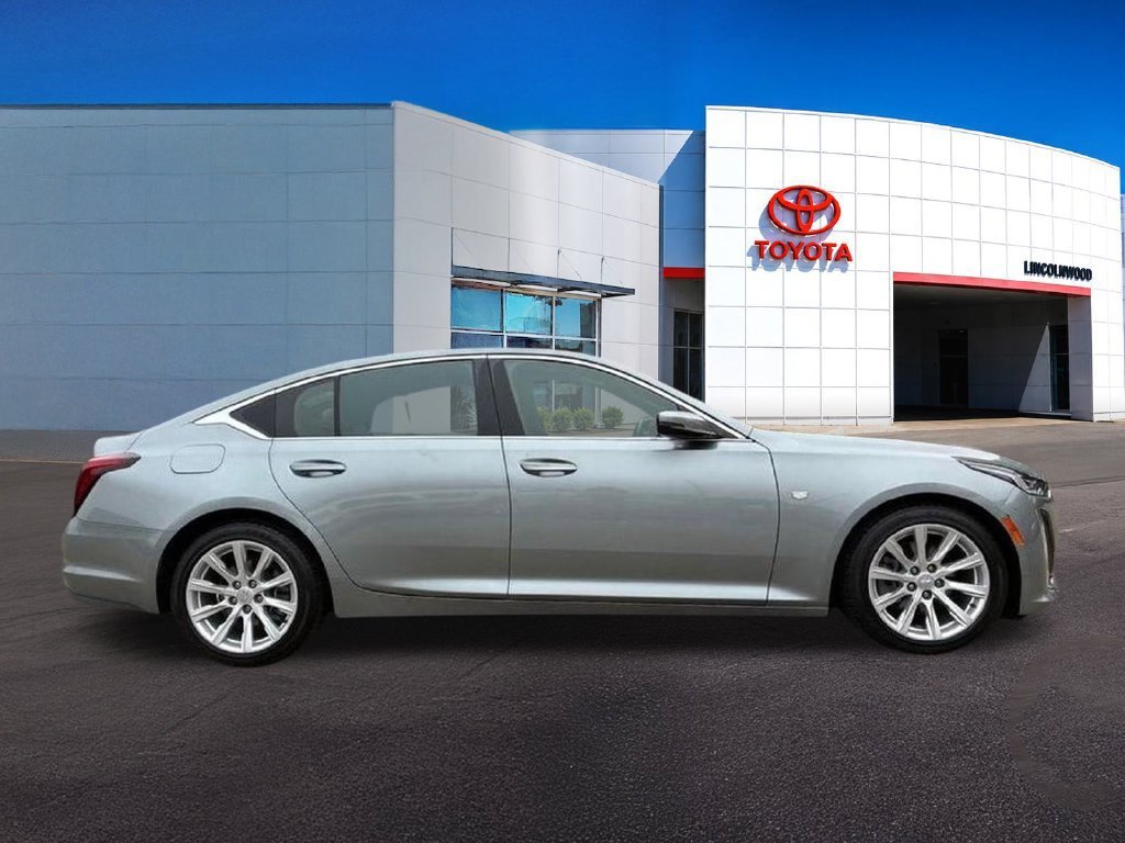 Used 2023 Silver Cadillac Luxury image 10